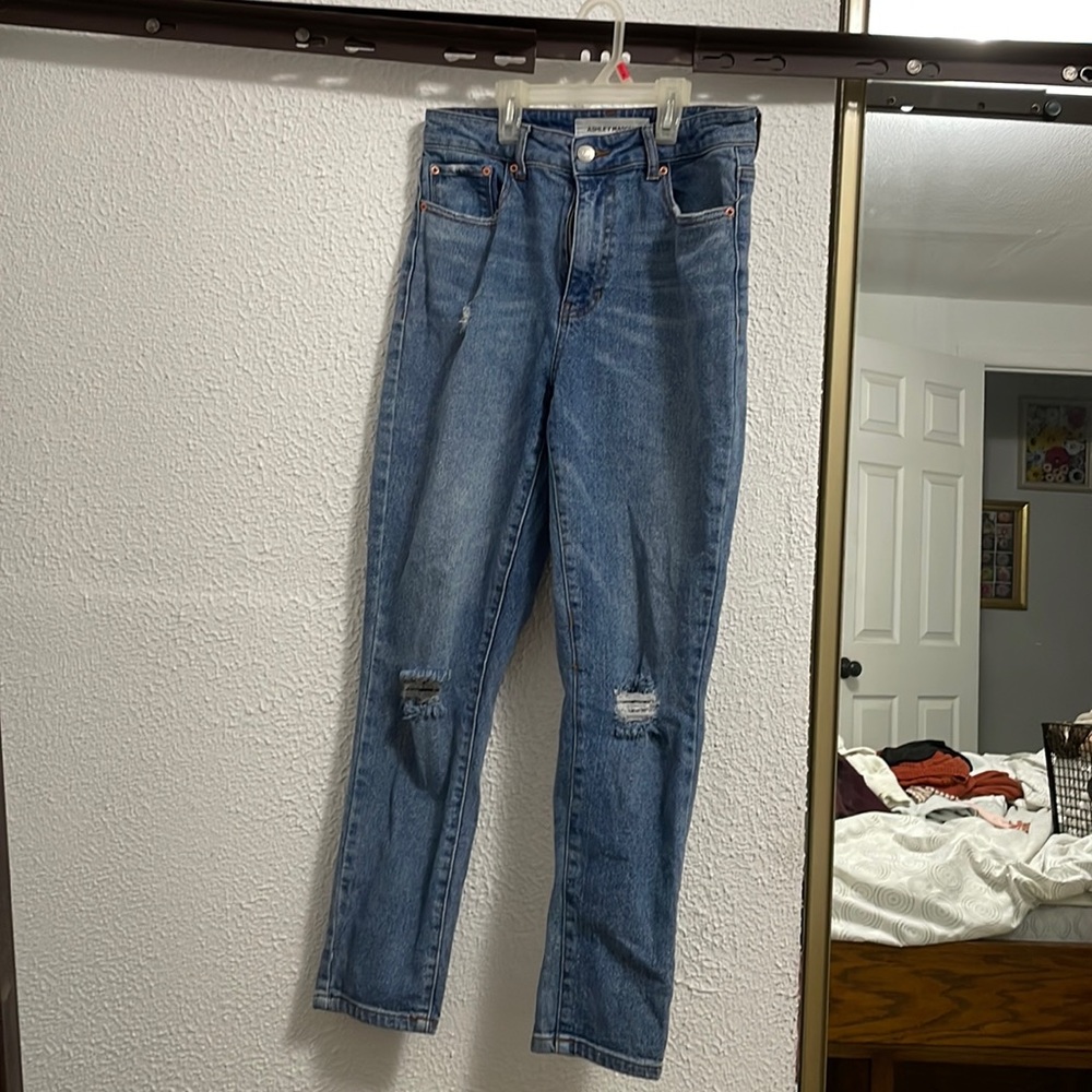 Skinny blue ripped jeans
